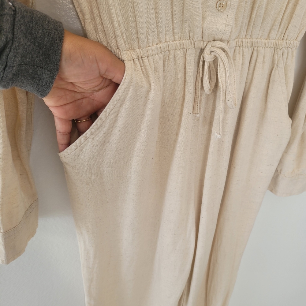 Sincerely Jules Cream Jumpsuit long sleeves and can be worn 3/4 Size Xs - Picture 9 of 12